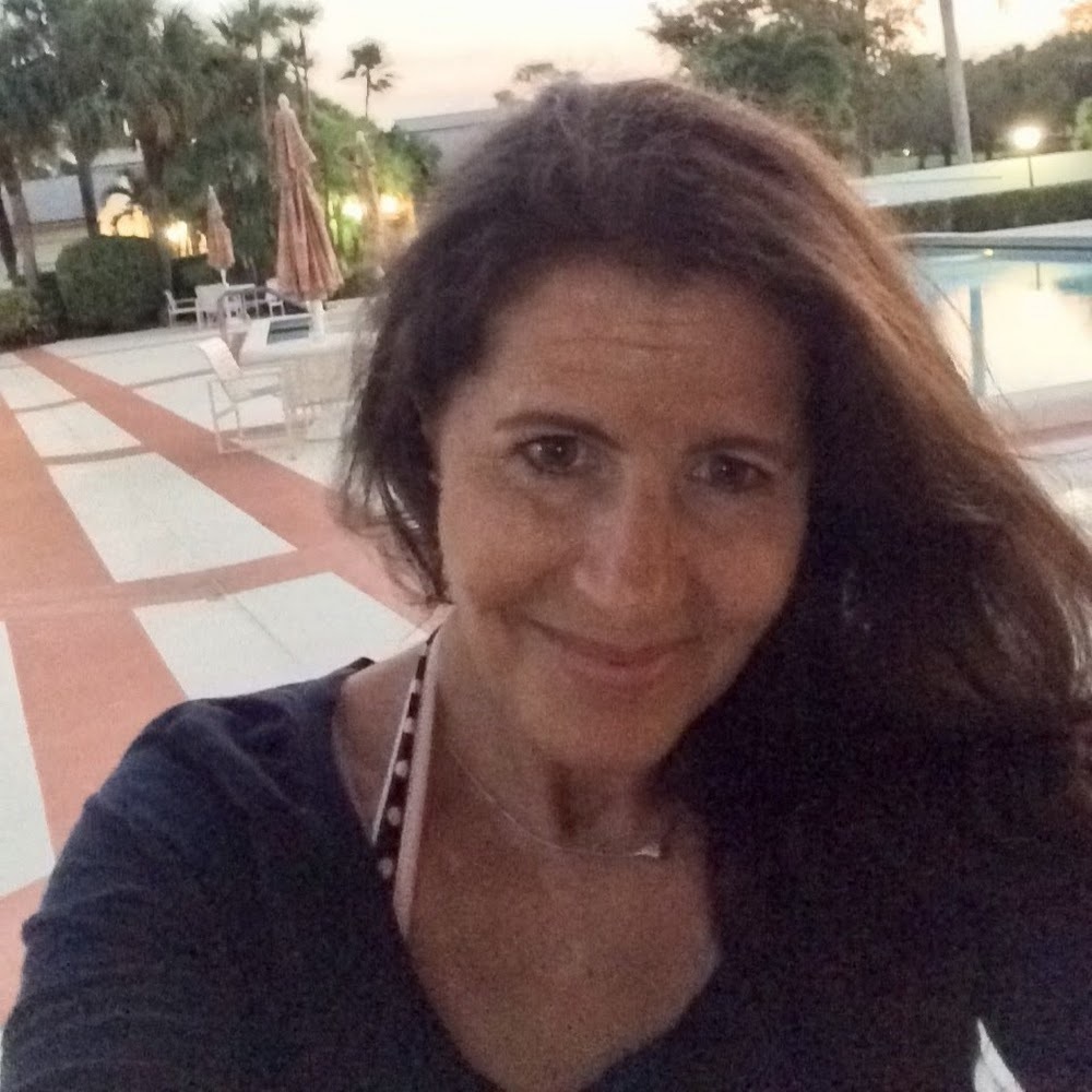 Meet your Posher, Debra